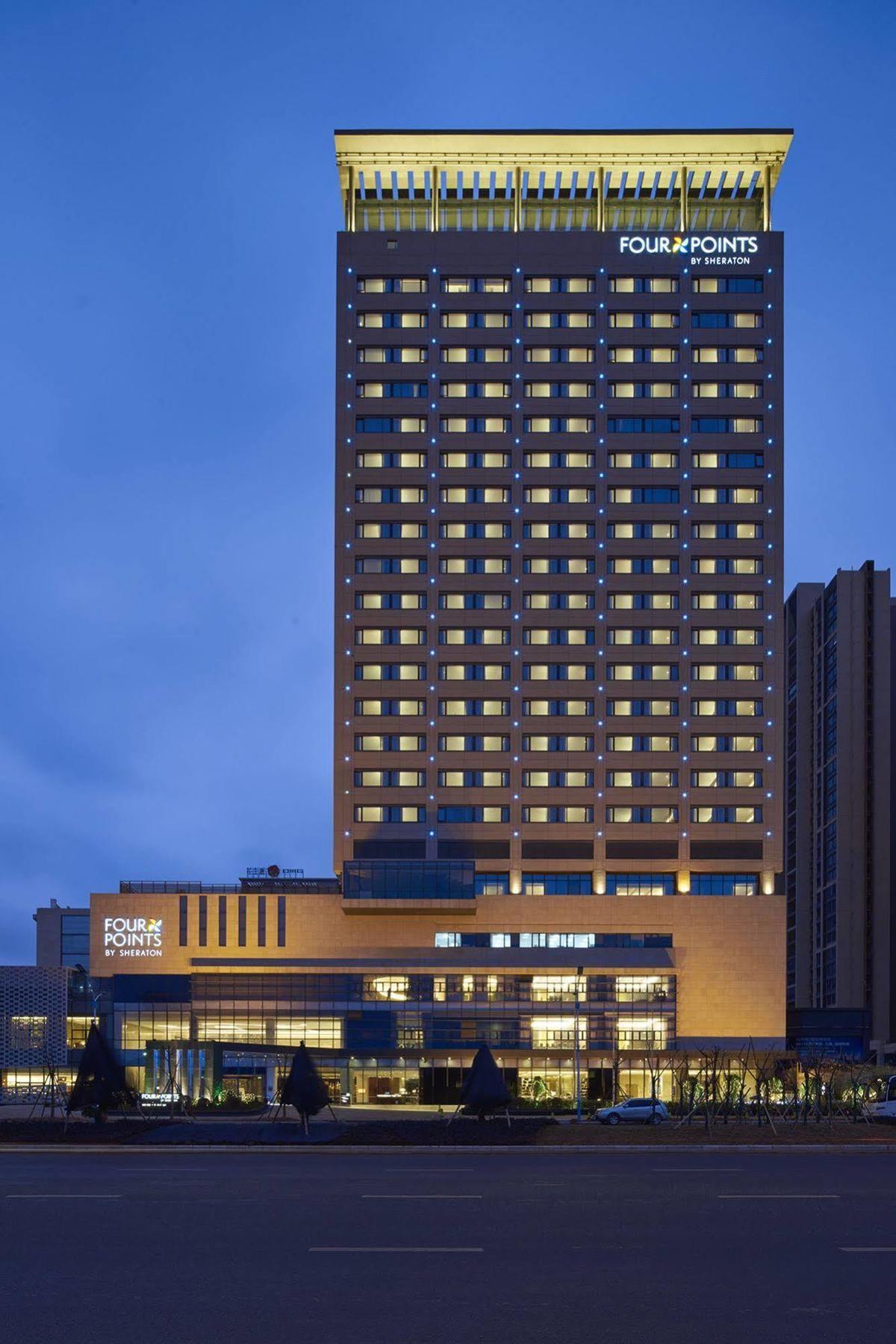 Four Points By Sheraton Guilin Lingui Hotel Exterior photo